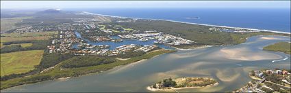 Twin Waters 2013 - QLD (PBH4 00 15271)